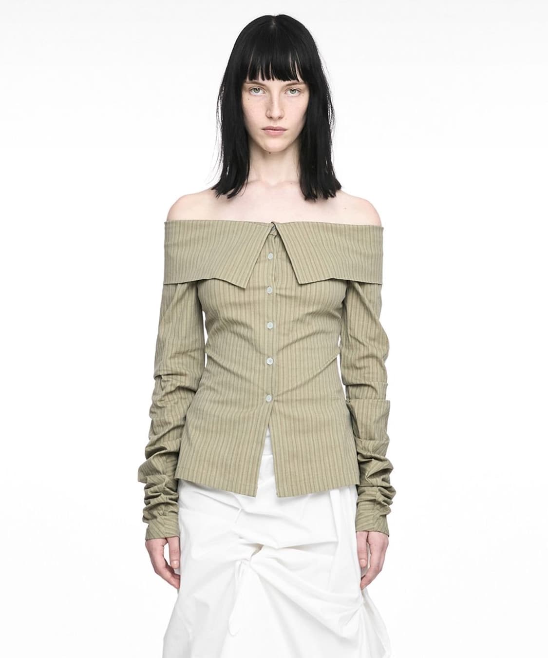 NACHE STRIPED OFF SHOULDER SHIRT KHAKI 상품이미지1