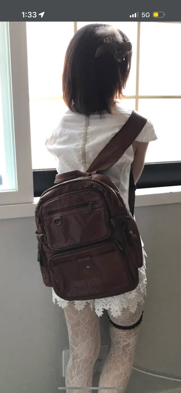 Brown leather backpack 상품이미지1