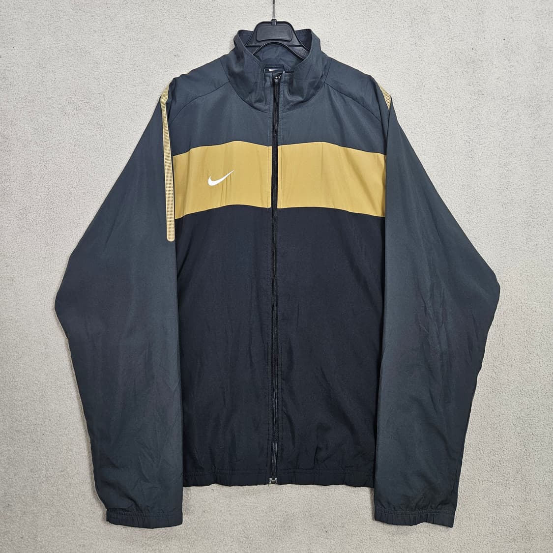 나이키 바람막이 XL 상품이미지2