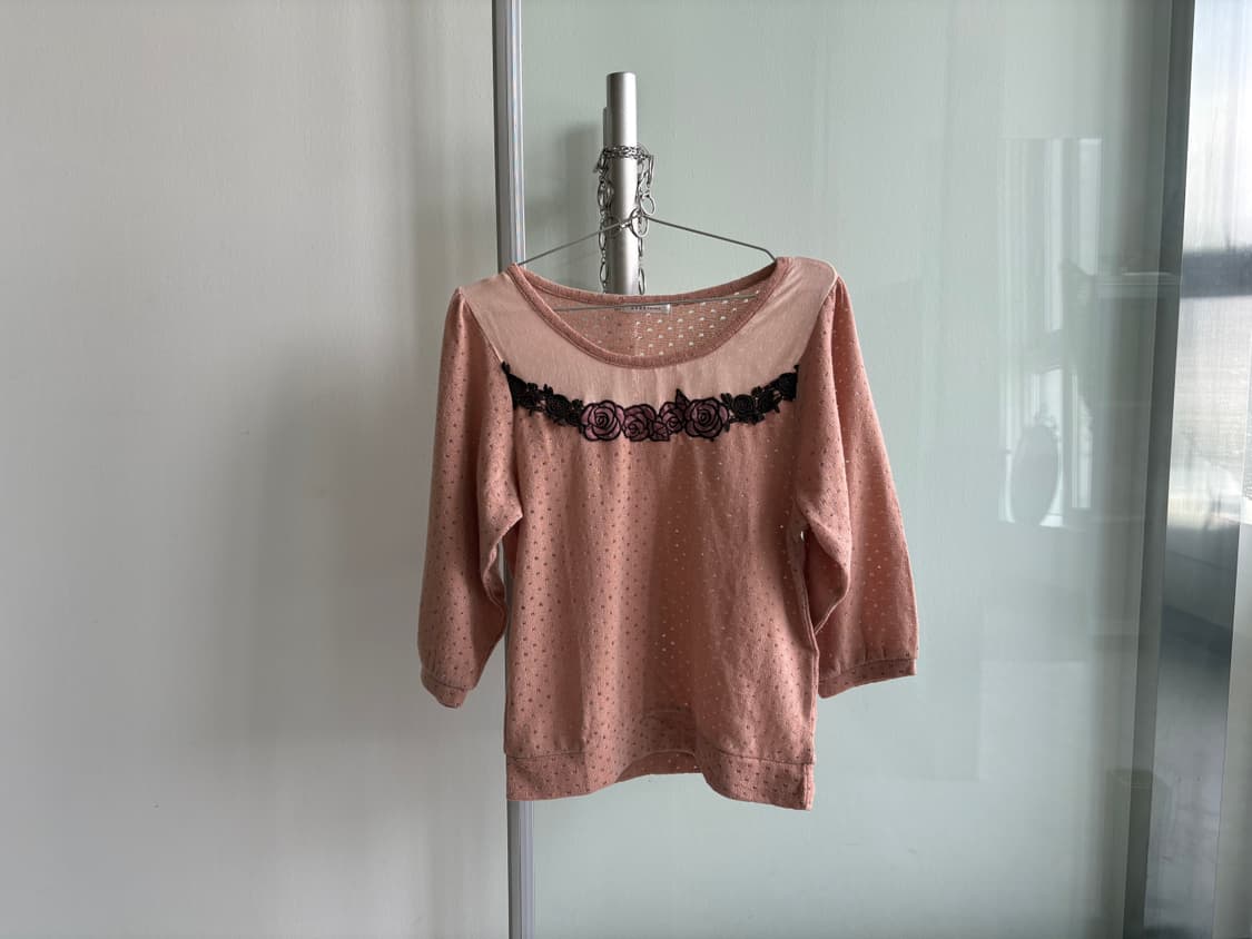 axes femme) flower knit top camel 상품이미지1