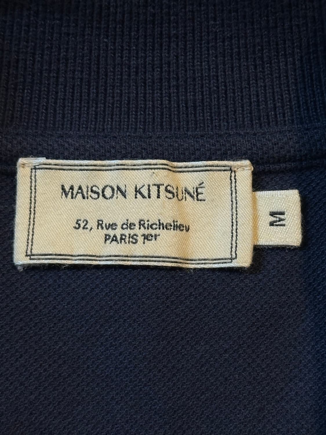 메종키츠네 MAISON KITSUNE 폭스헤드 클래식 반팔 카라티 상품이미지4
