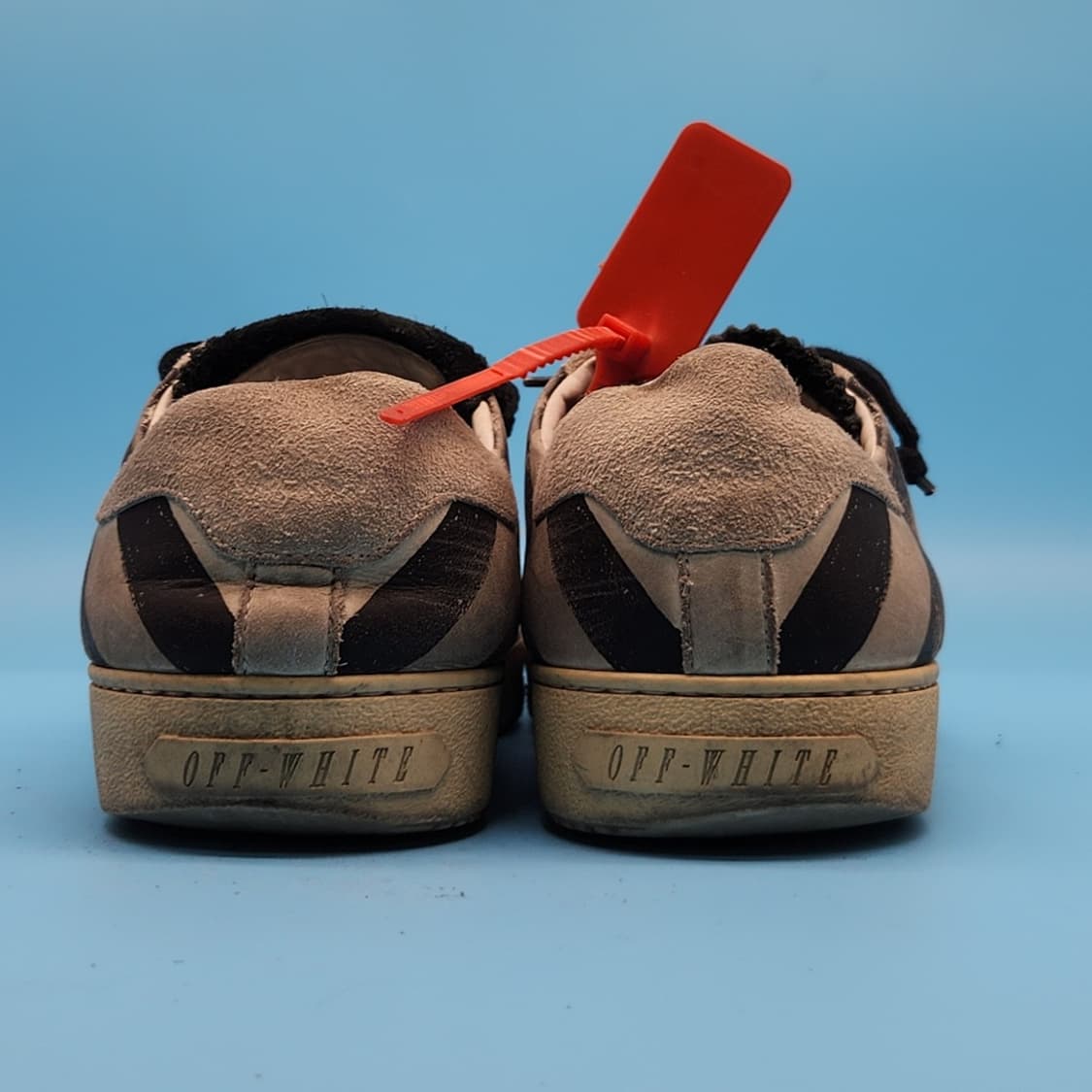ooo 오프화이트 레더 남성스니커즈 270 상품이미지4