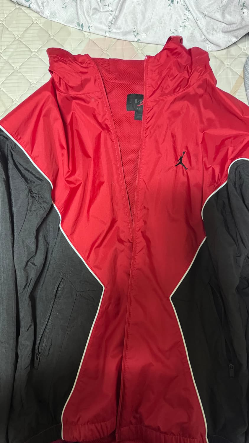 조던 레드블랙 바람막이 후드 자켓 상품이미지1