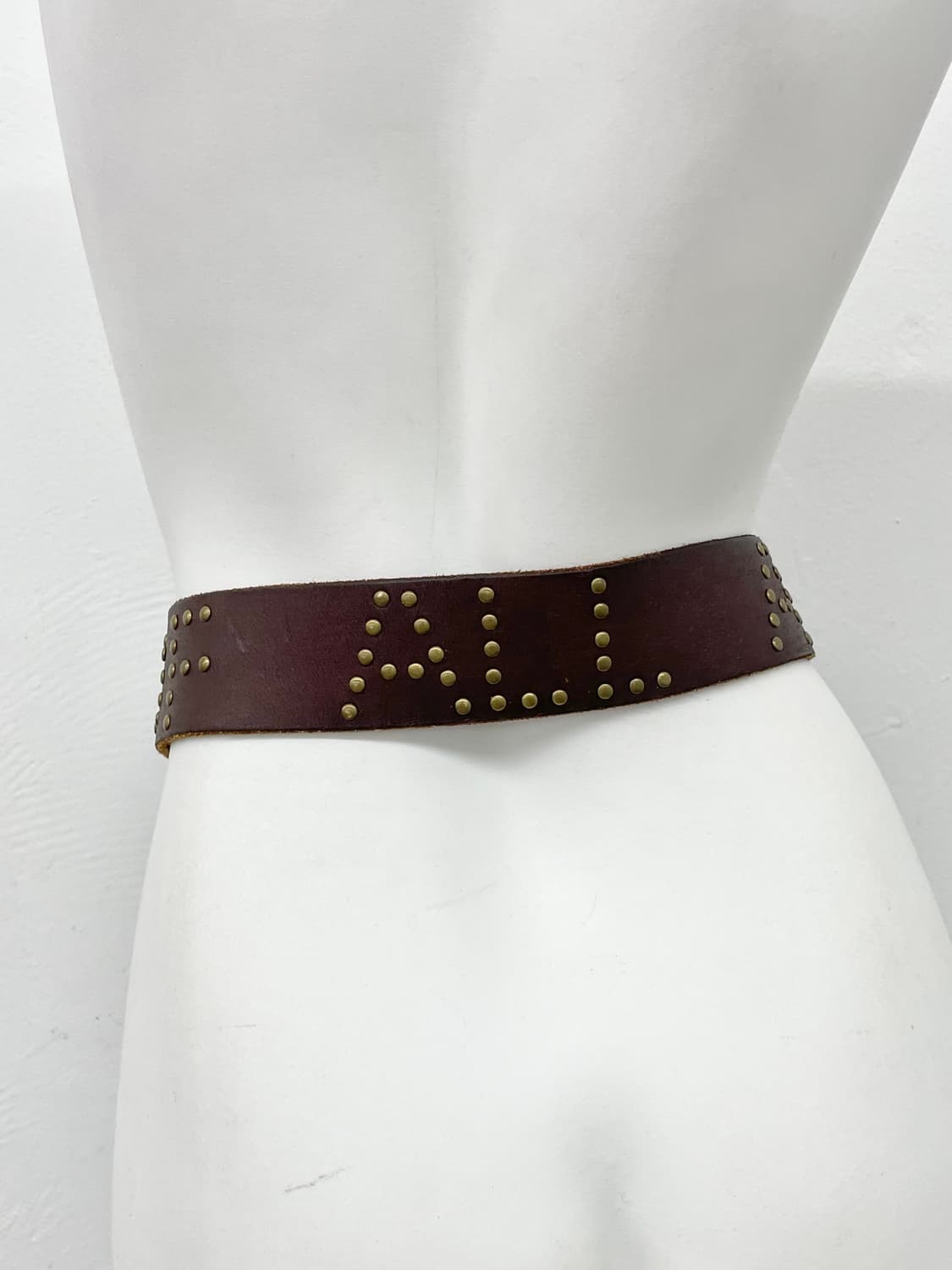 리얼레더 스터드 버클 벨트 상품이미지4