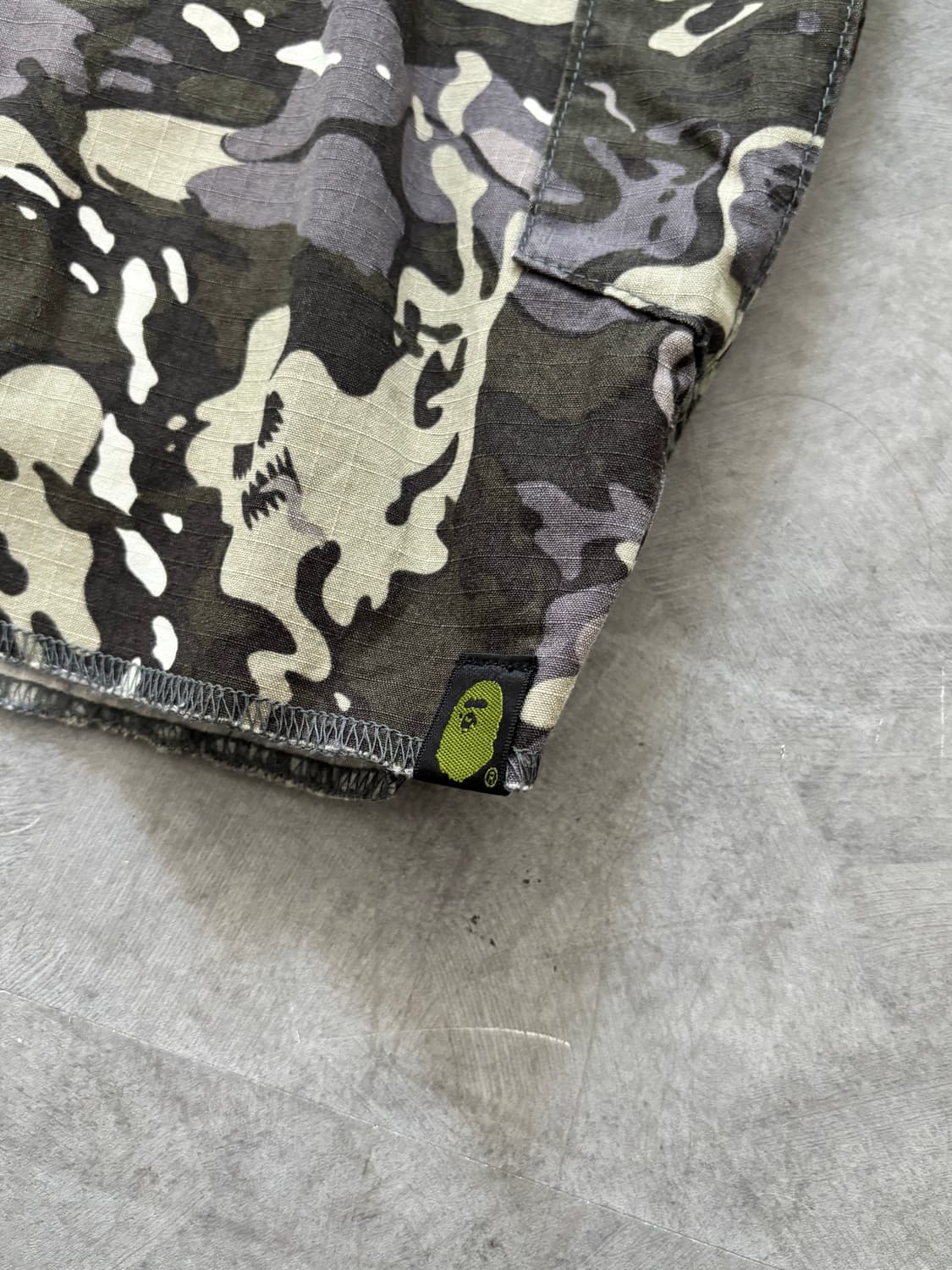 Bape 베이프 카모플라쥬 패턴 카고 팬츠 상품이미지2