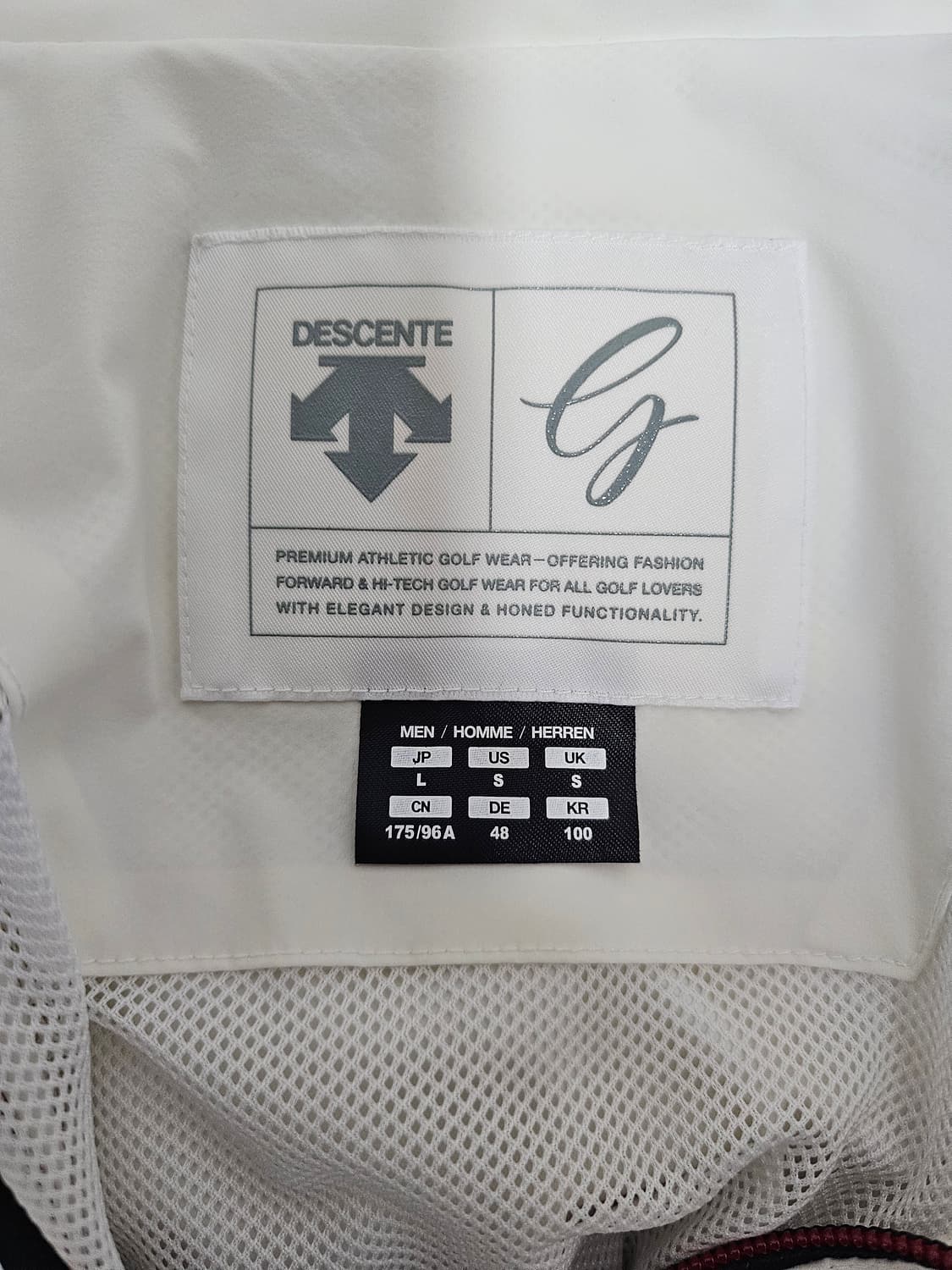 데상트골프 후드 바람막이 자켓 100 상품이미지3