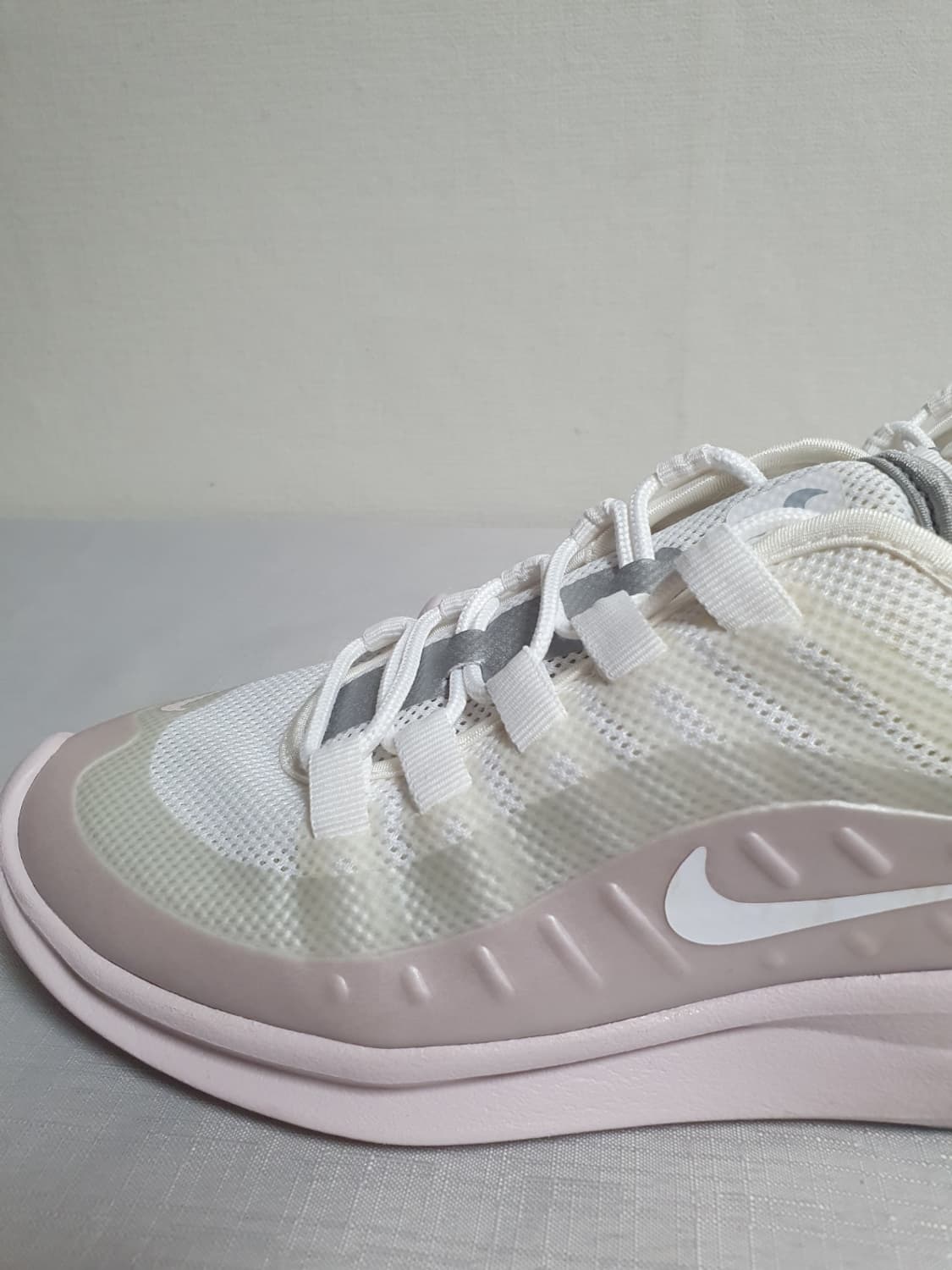 나이키 에어맥스 액시스 화이트 베얼리로즈 240mm 상품이미지5