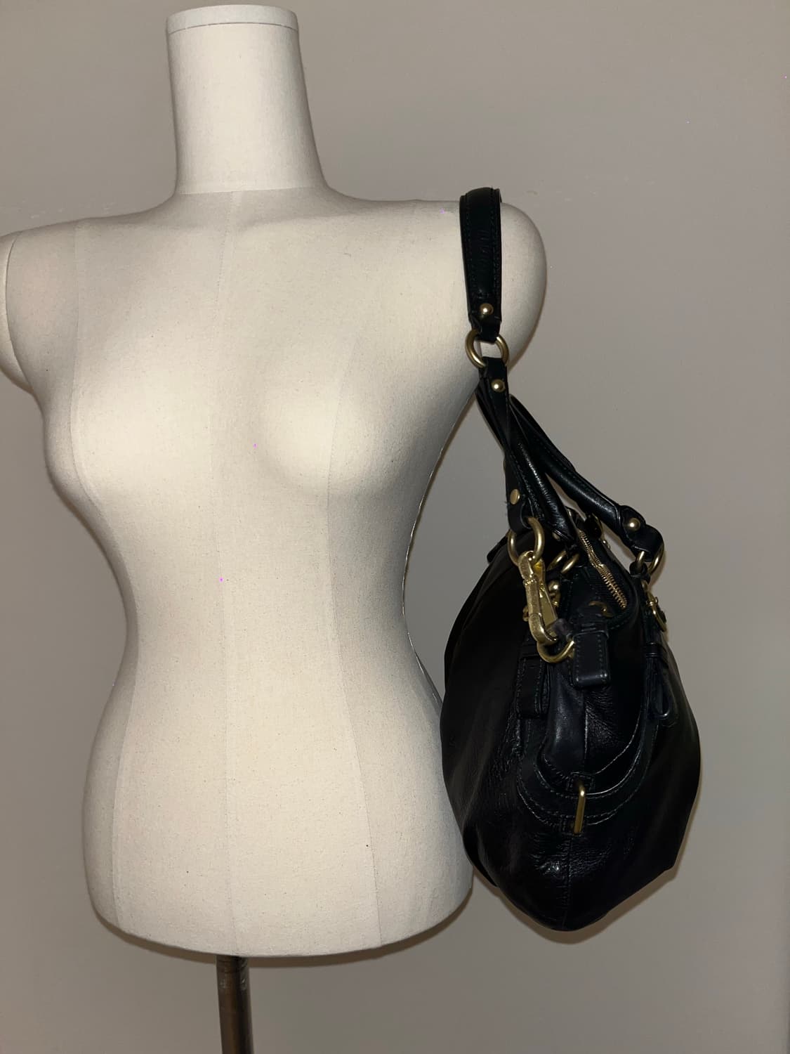 🎉BLACK FRIDAY🎉 Coach All black bag 상품이미지4