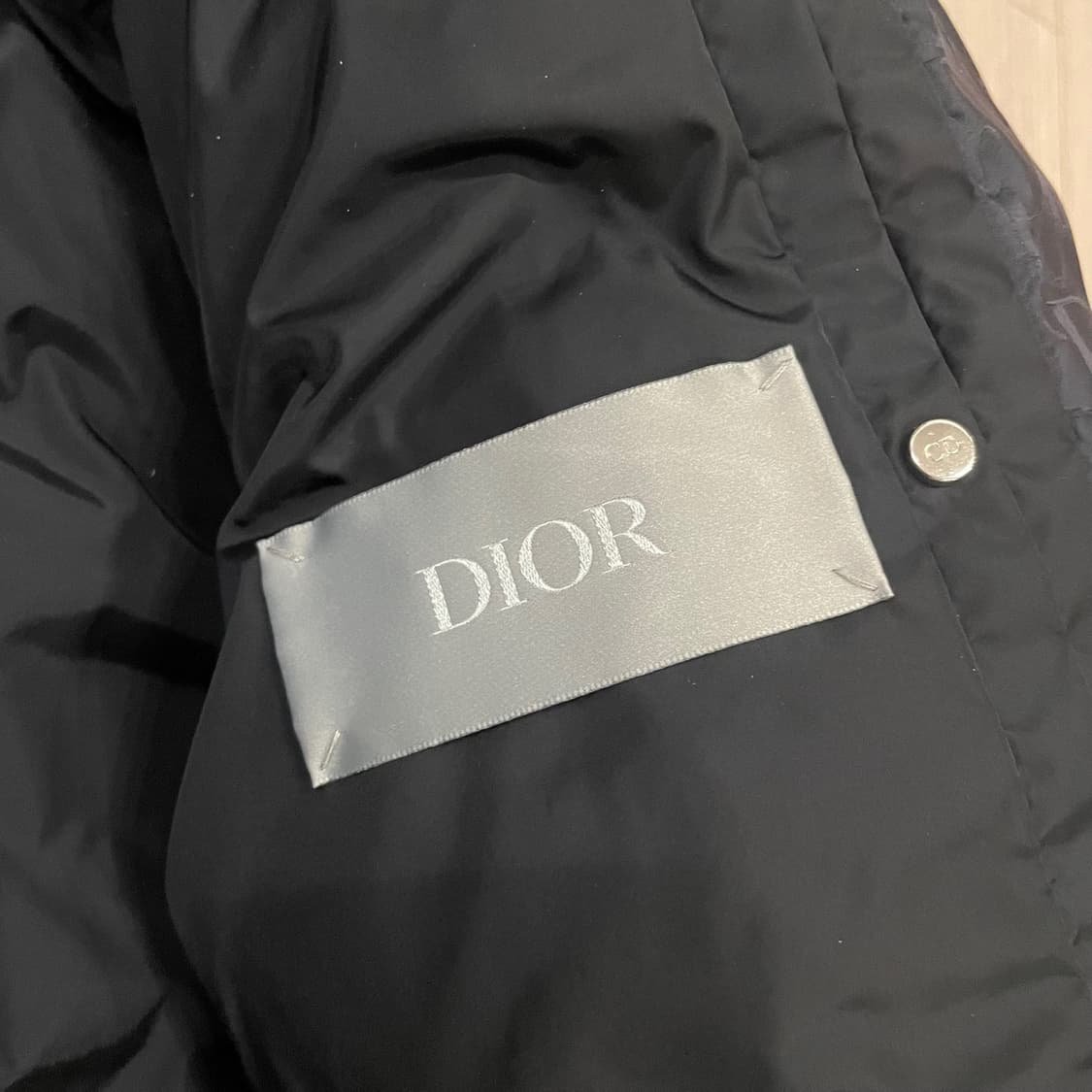 디올 오블리크 패딩 44사이즈 상품이미지4