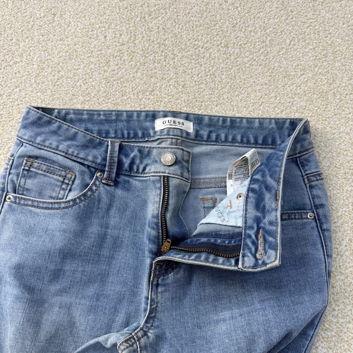 25 게스 여성 워싱 데님팬츠 0120T 상품이미지3