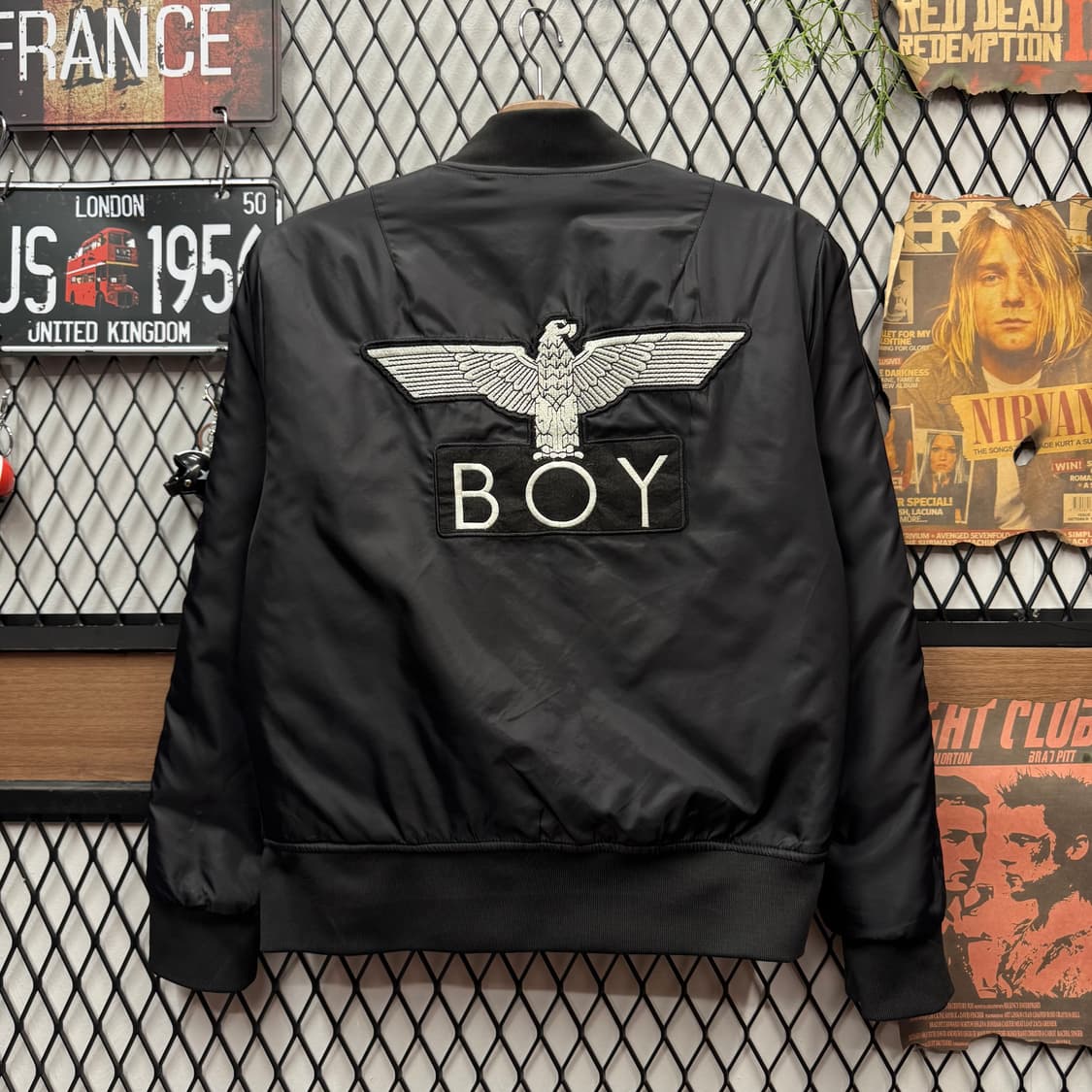 보이 런던 항공 점퍼 봄버 자켓 후면 빅로고 포인트 블랙 상품이미지1