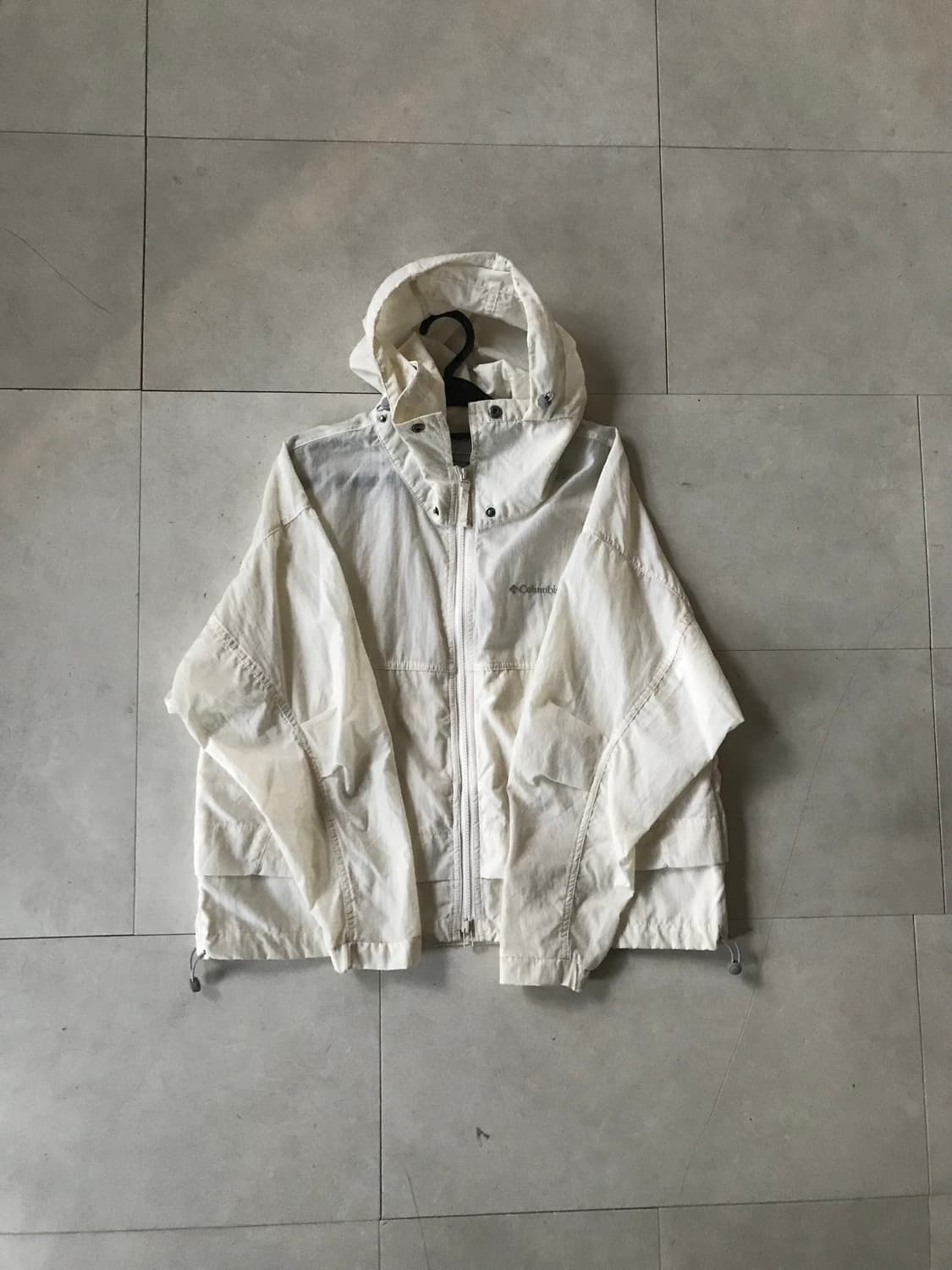 콜롬비아 아이보리 바람막이 상품이미지6