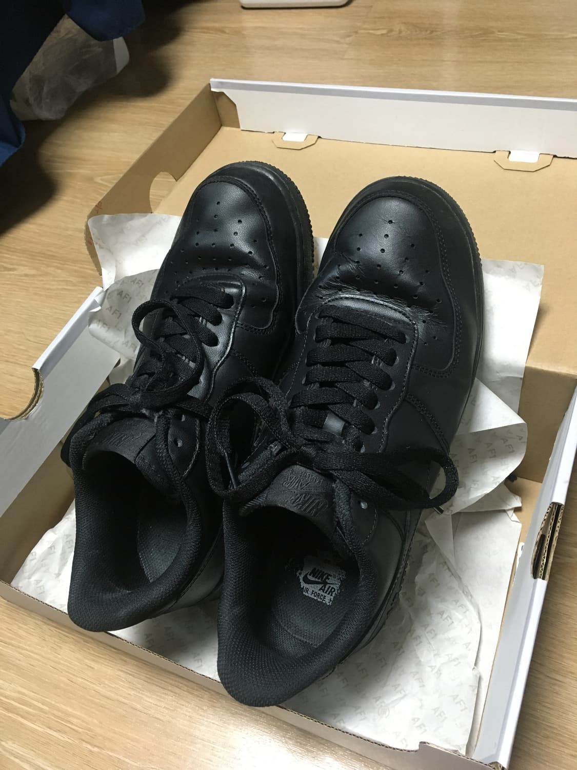 나이키 에어포스1 블랙 265 상품이미지4