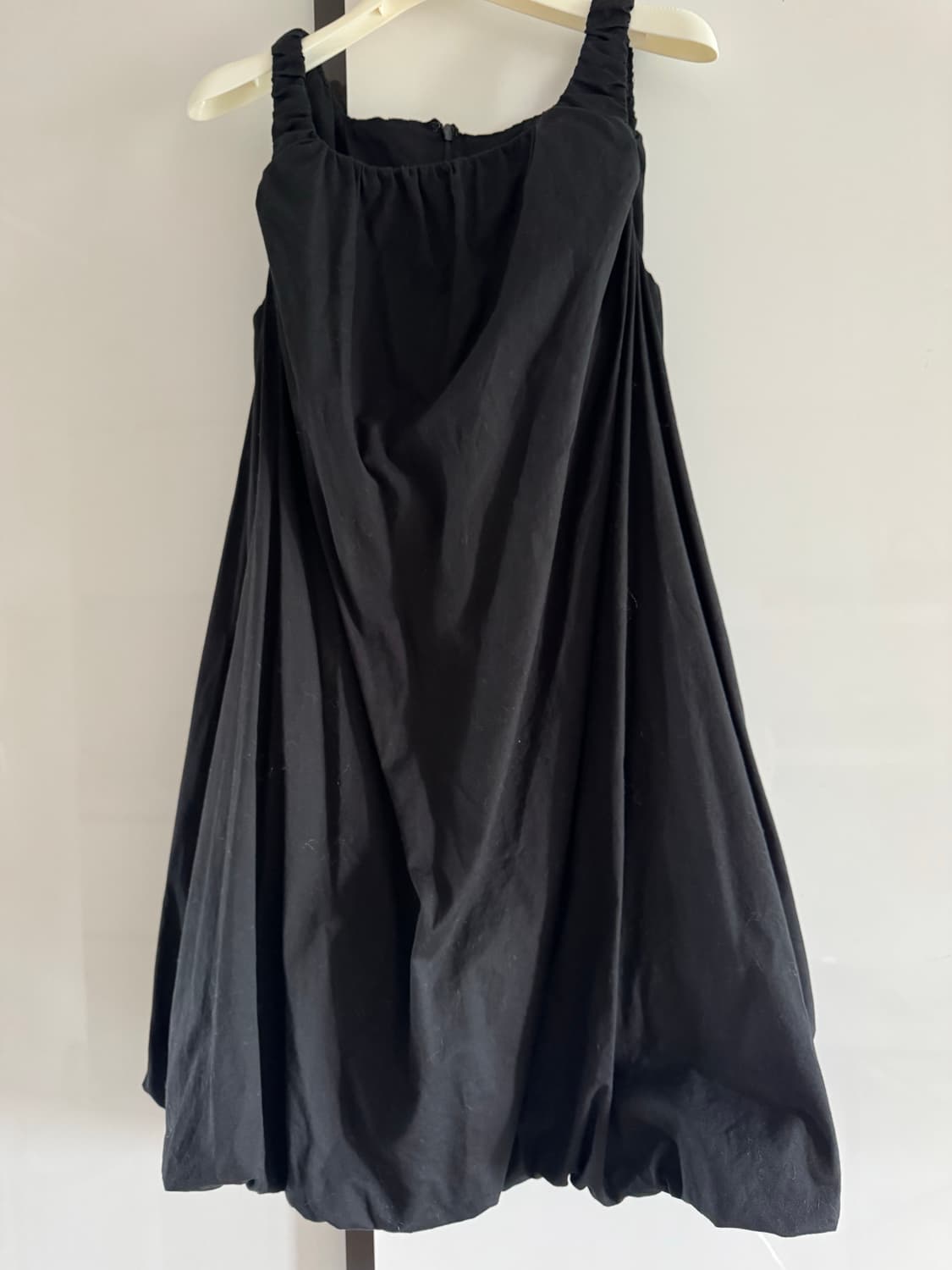 아모멘토 시어 볼륨 미니 드레스 상품이미지3