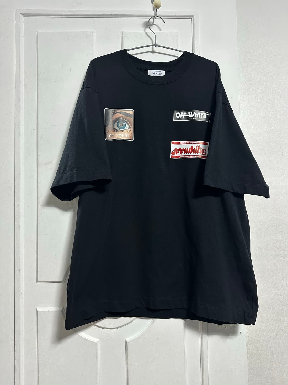 오프화이트 아이 로고 반팔티 상품이미지1