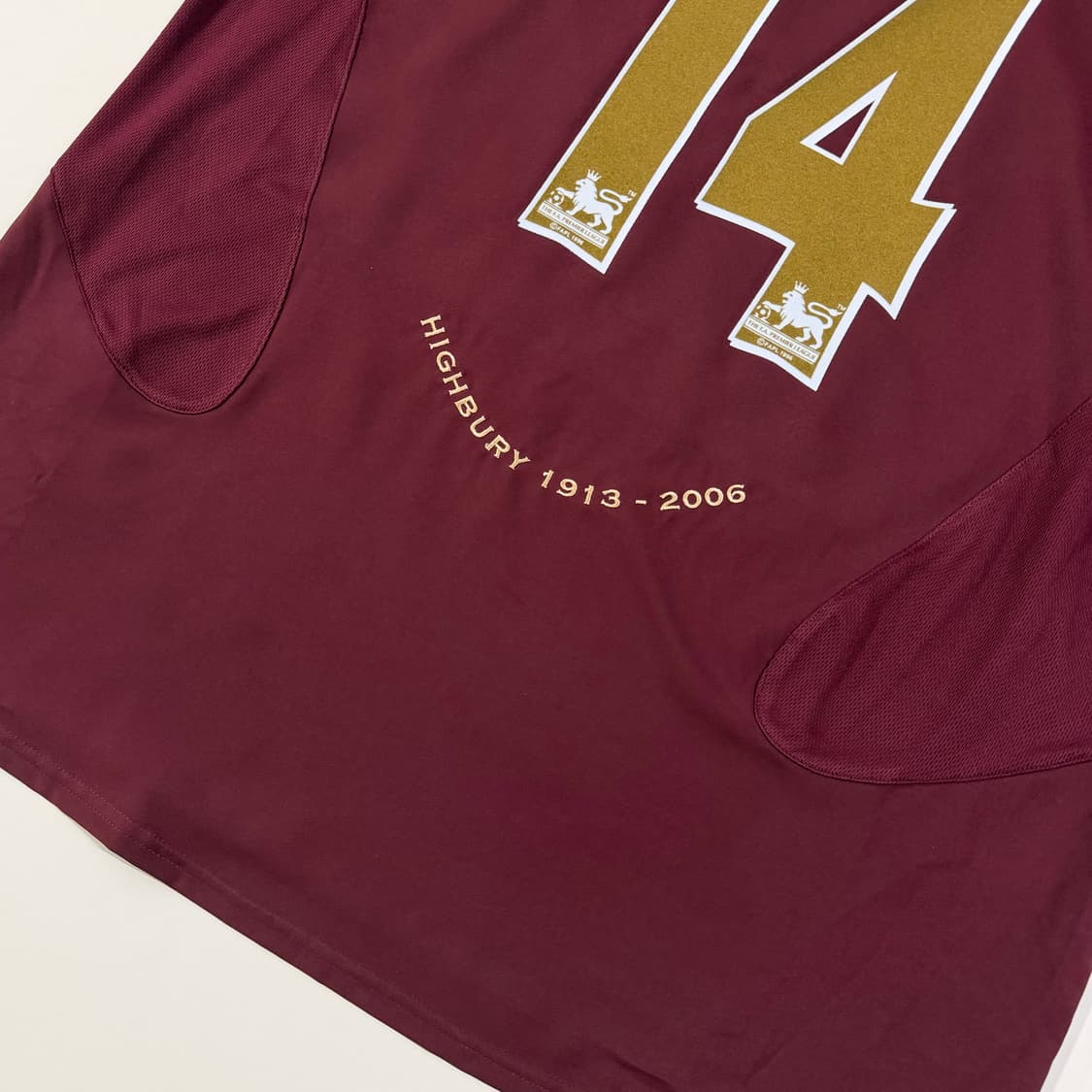 05-06 아스날 홈 하이버리 앙리 유니폼 상품이미지3