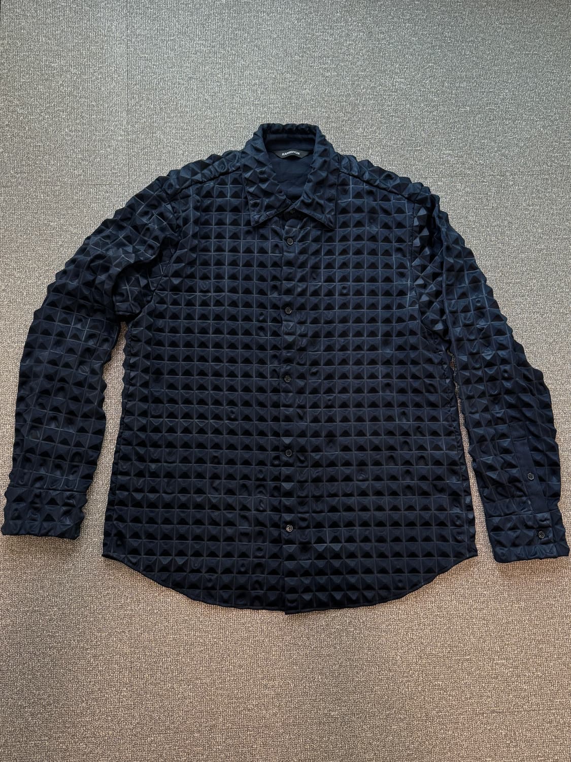 22SS 강혁 피라미드 스파이크 에어백 셔츠 M  상품이미지3