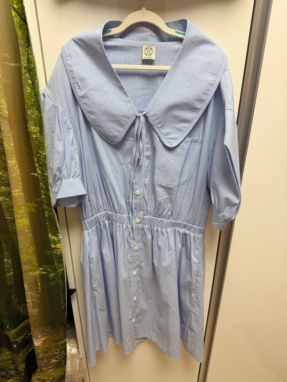 At corner 엣코너 스트라이프 카라 원피스 상품이미지1