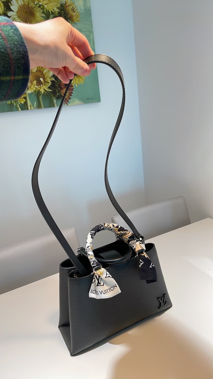 루이비통 블랙 클레버 PM 상품이미지2