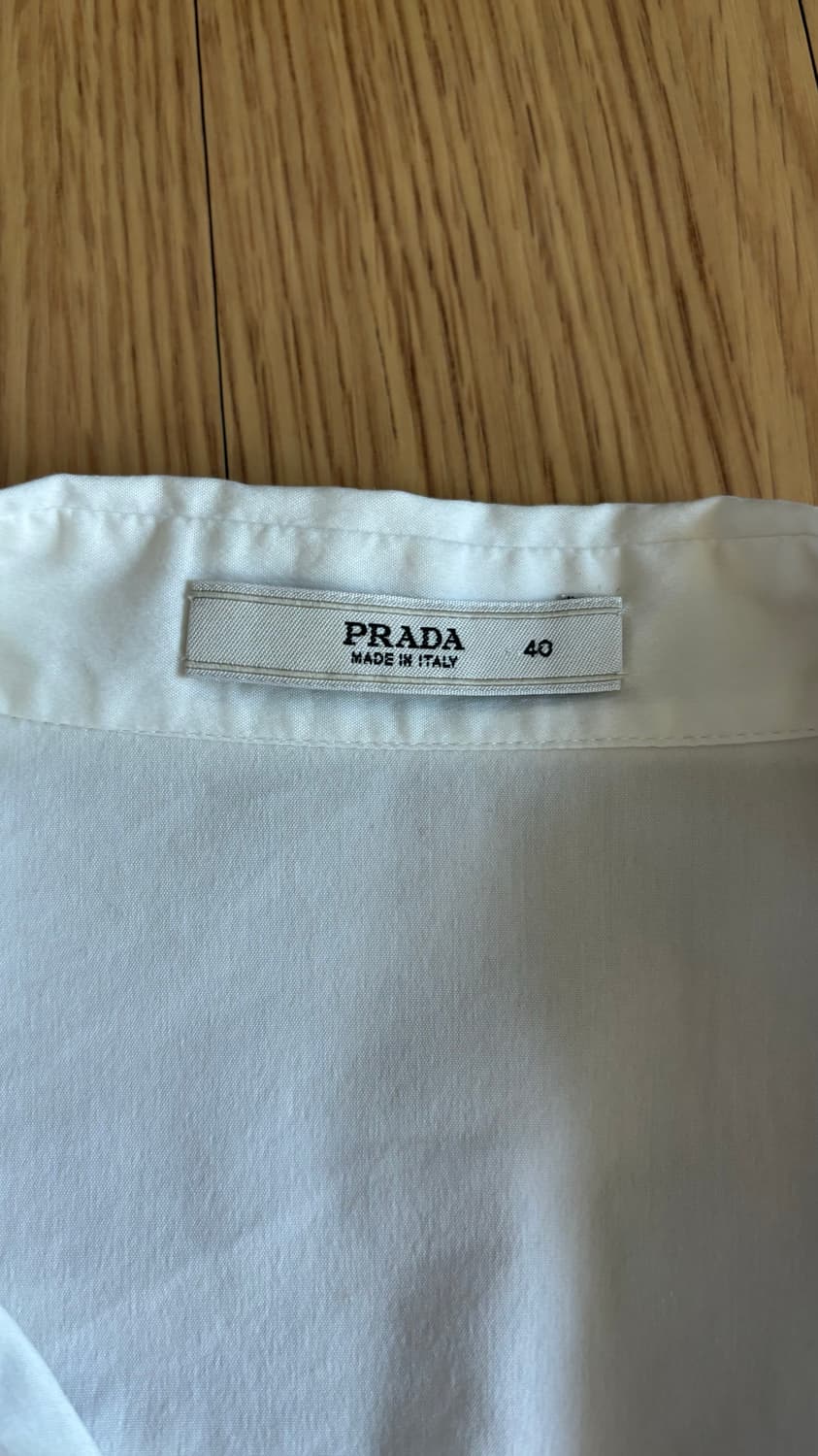 Prada twisted white shirts 상품이미지5