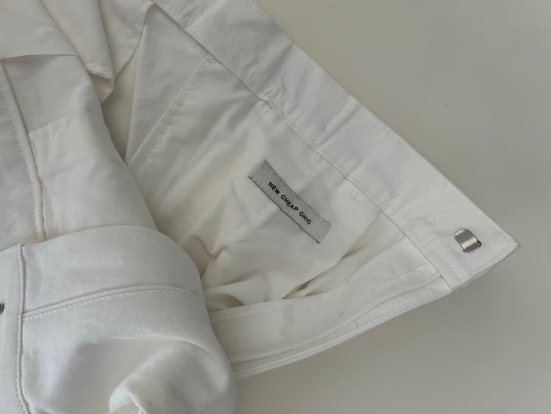 뉴치프시크 화이트 와이드팬츠 상품이미지2