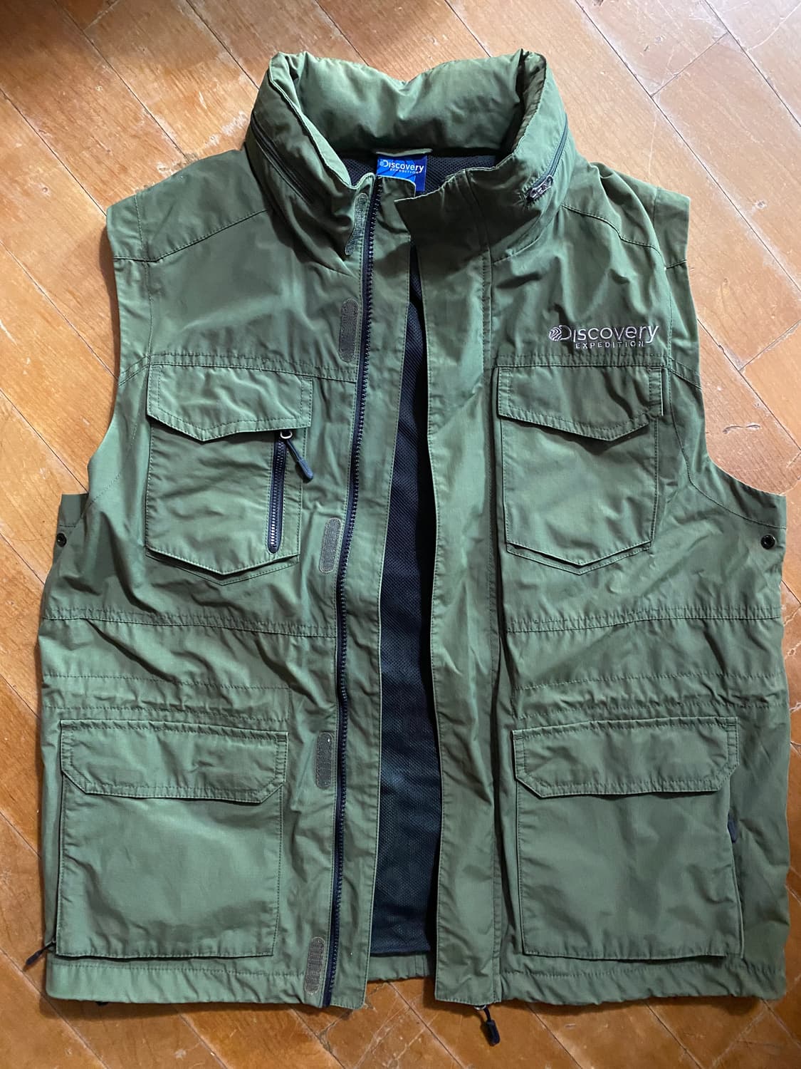 디스커버리 남성 아웃도어 후드내장 조끼 100 상품이미지1