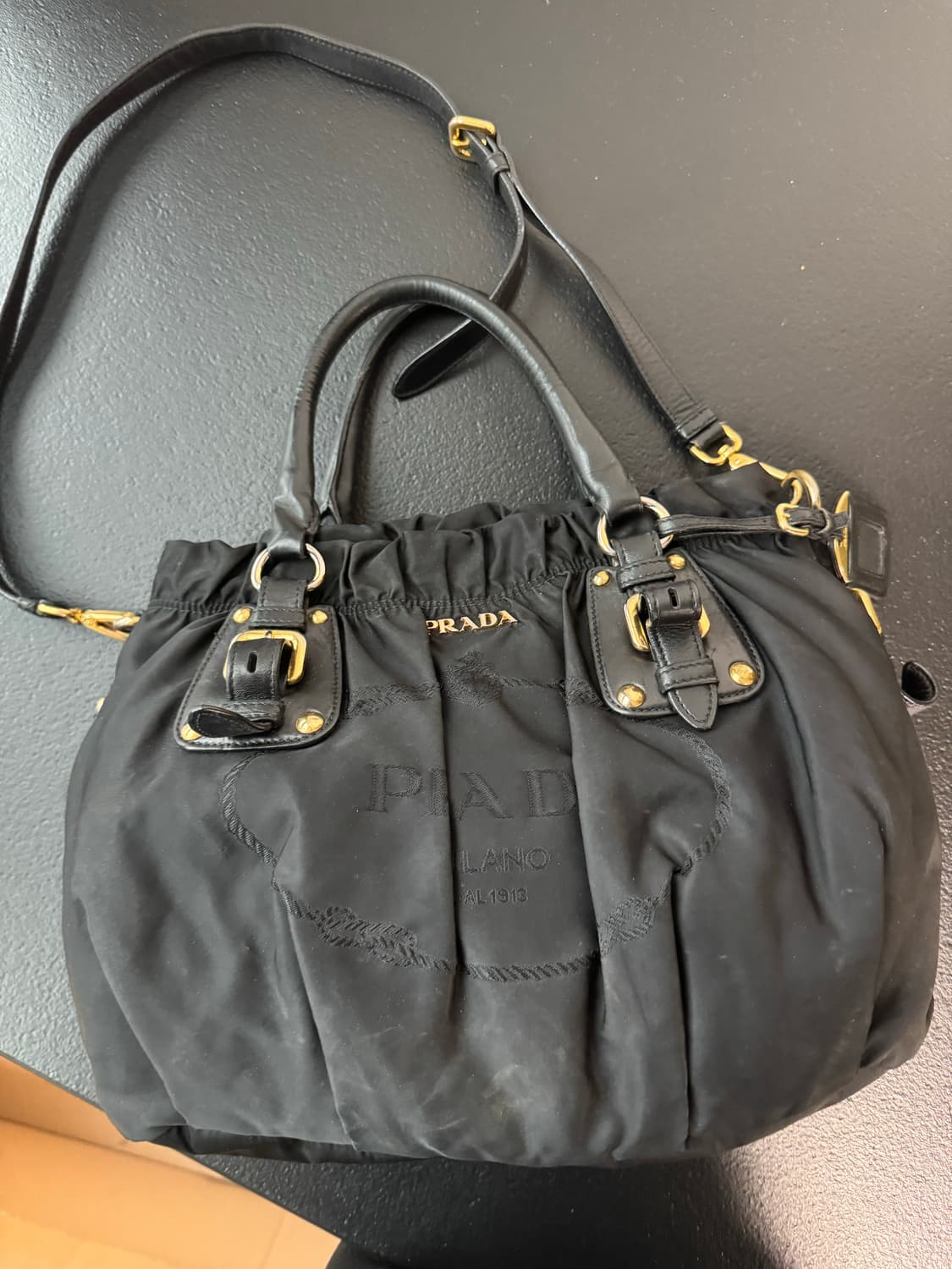 프라다 나일론 고프레 로고 자수 투웨이백 상품이미지1