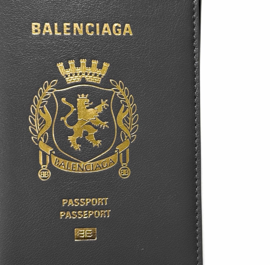 발렌시아가 패스포트 버티컬 홀더 바이폴드 여권 케이스 지갑 다크 그레이 상품이미지5