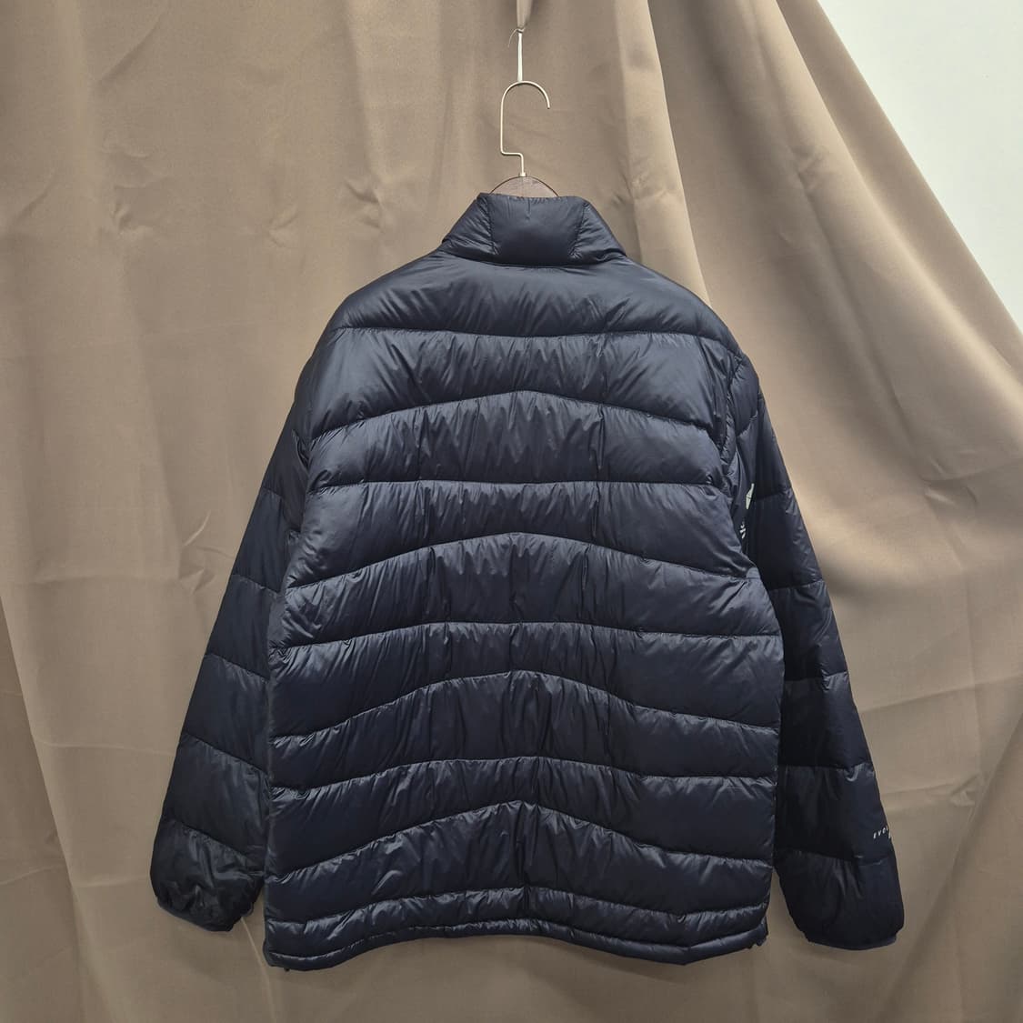 네파 구스 경량 패딩 105 상품이미지3