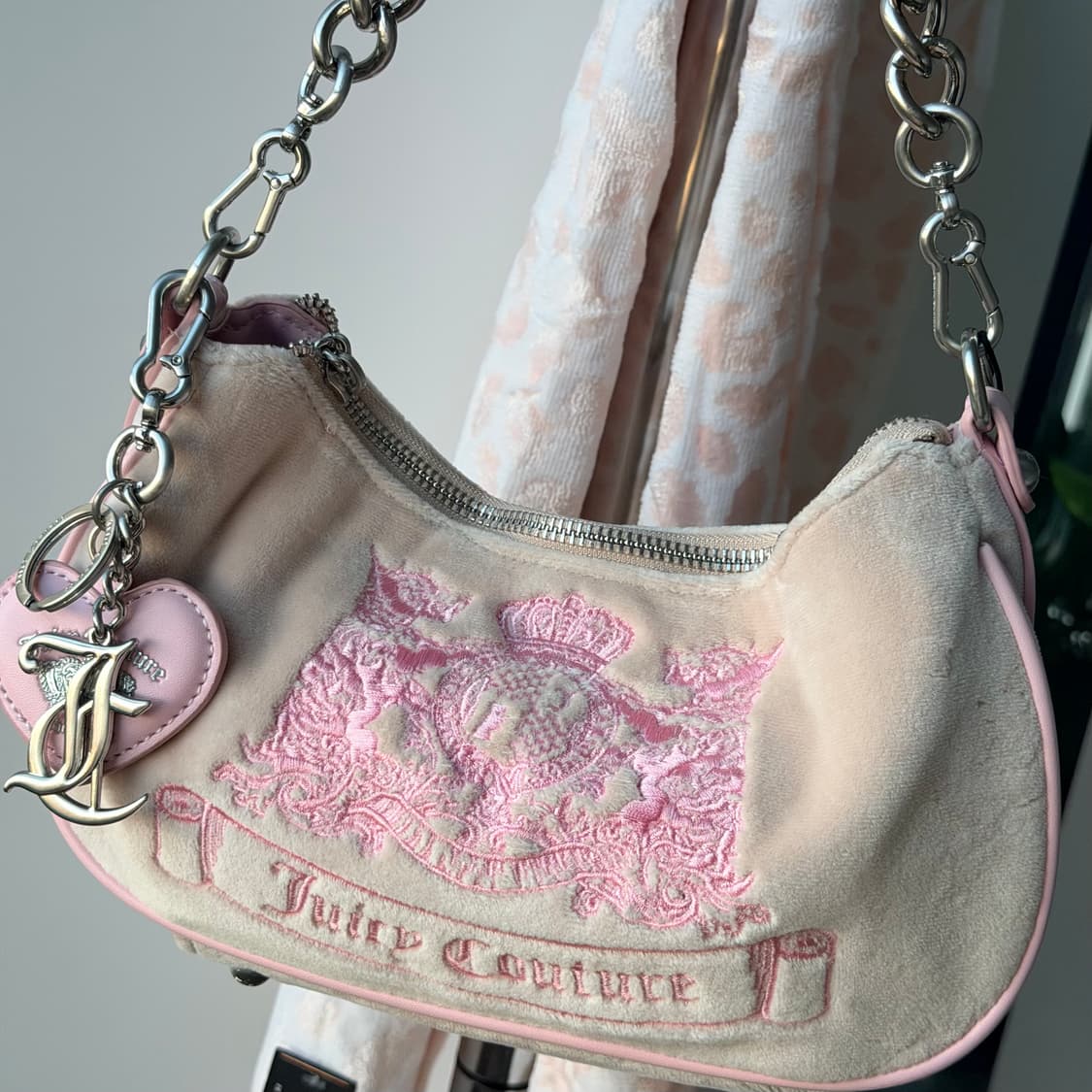 대대장!) 쥬시꾸뛰르 벨벳 숄더백 크로스백2way 갸루 핀터깔 상품이미지1