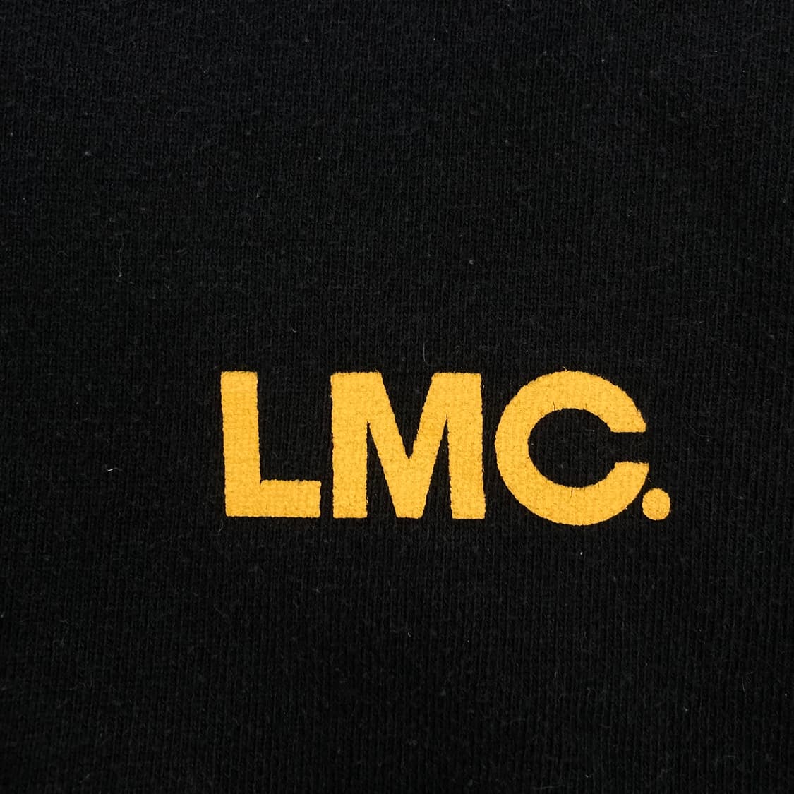 LMC 스펠아웃 빅로고 블랙 후드티 상품이미지3