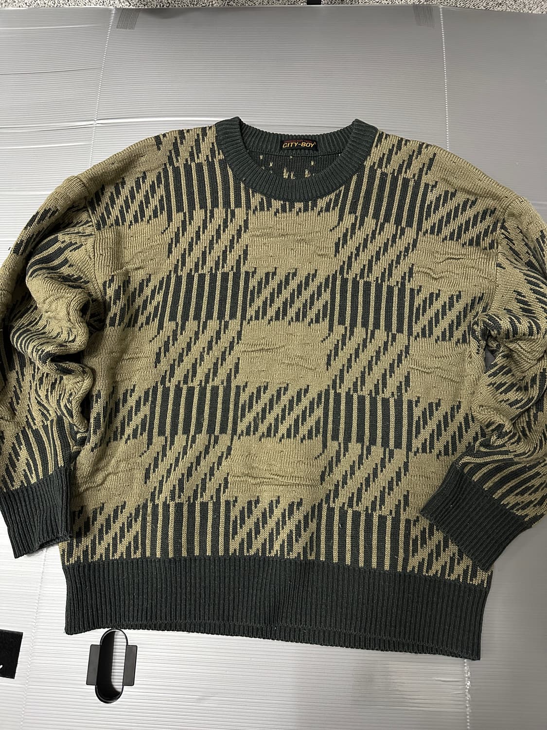 빈티지 긴팔 니트 카키  상품이미지1