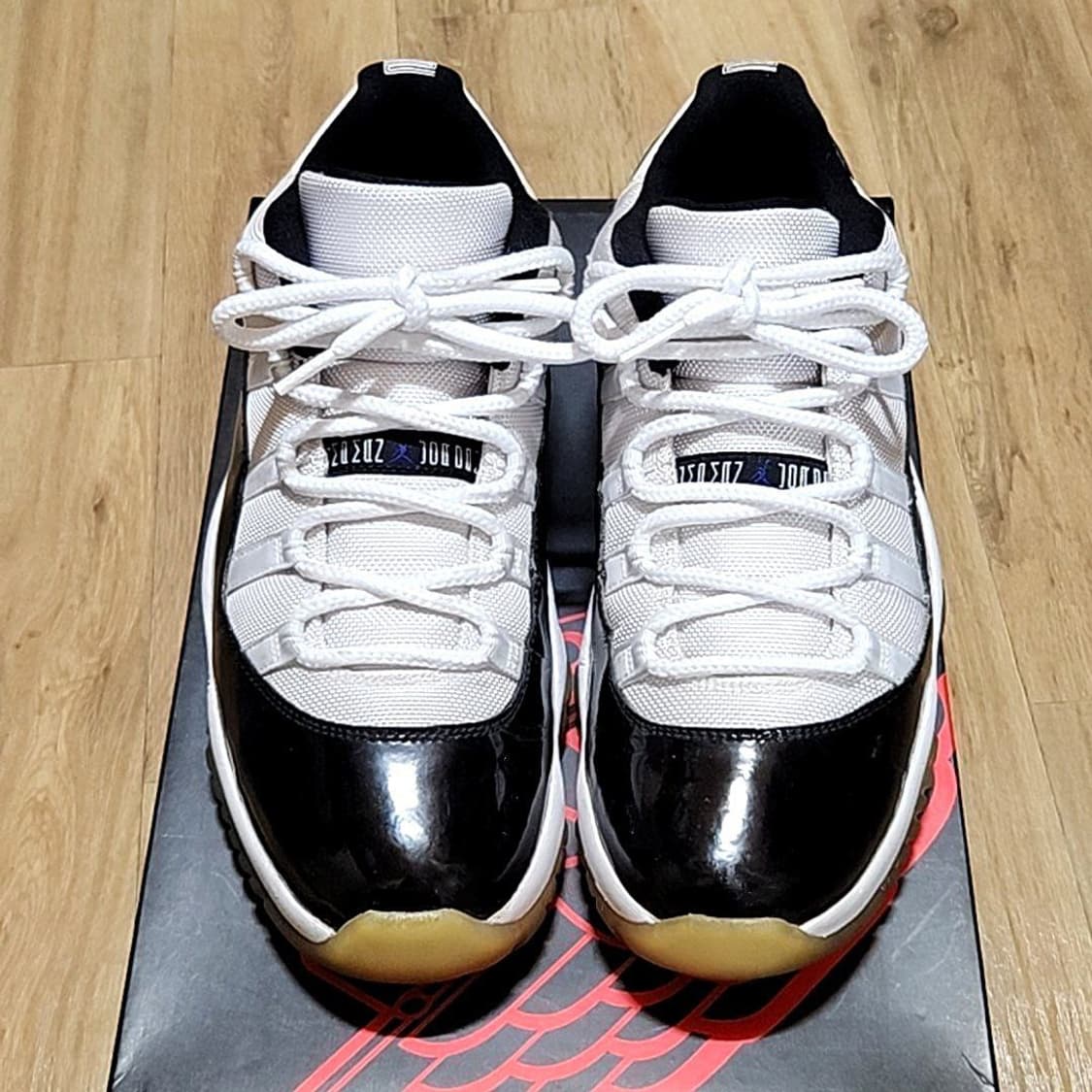 나이키 270 조던11 콩코드 로우 상품이미지2