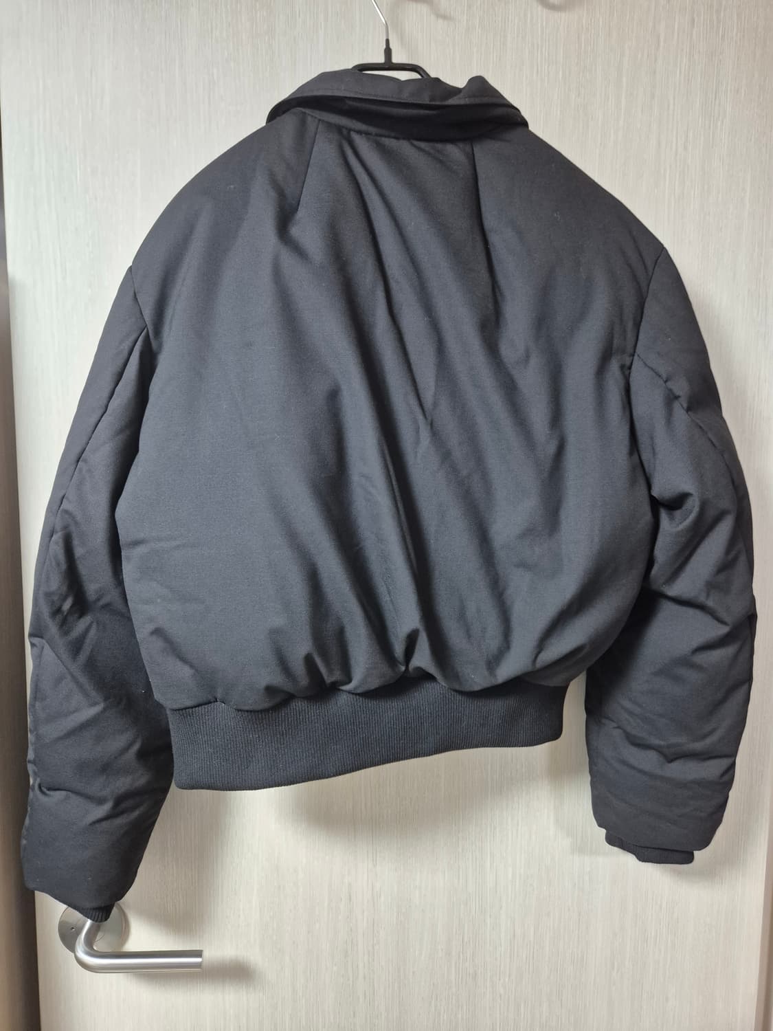 노이어 패디드 울 크롭 블루종 50 블랙 상품이미지4