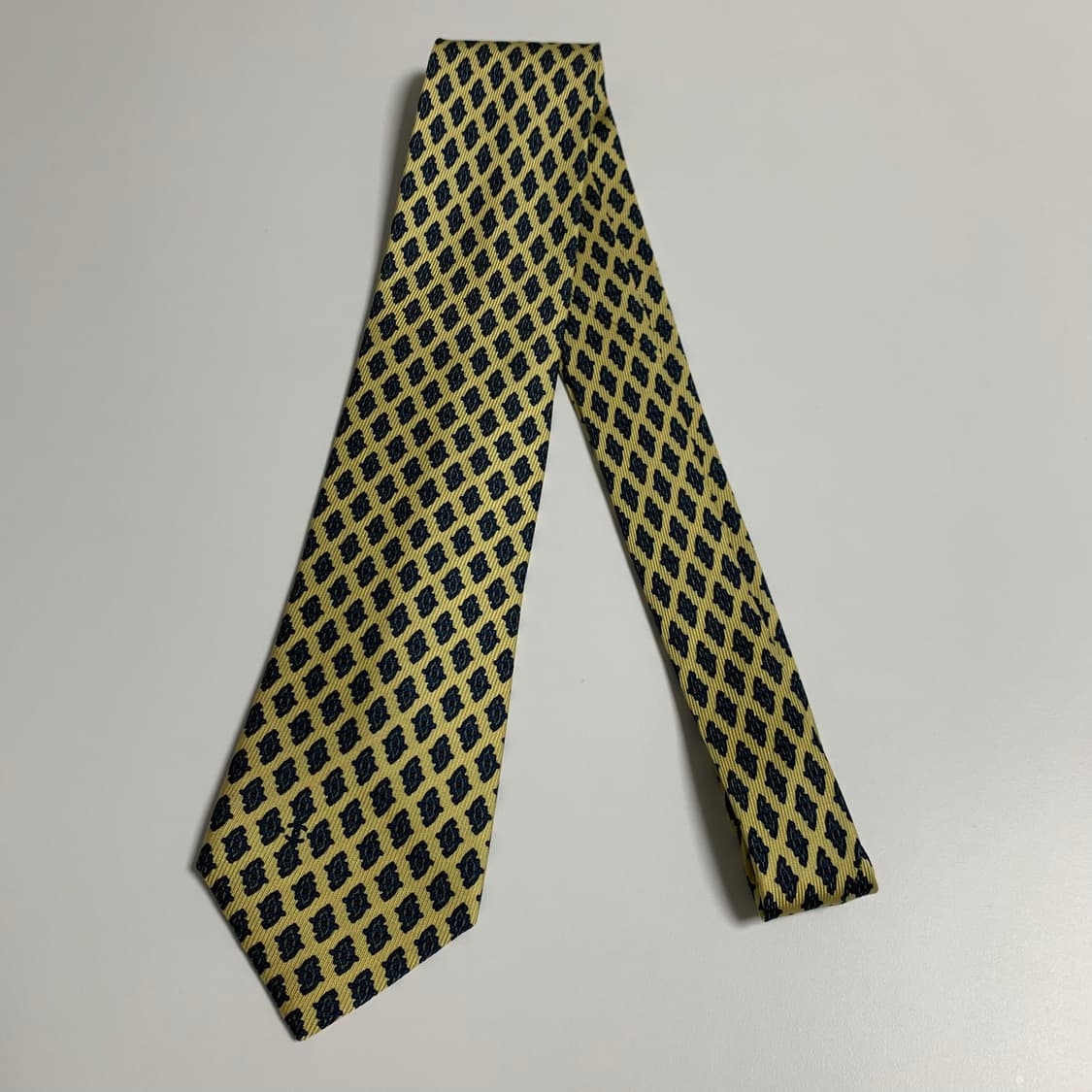 샤넬(CHANEL) 클래식 명품넥타이 100실크 A+등급 8.3cm 상품이미지8