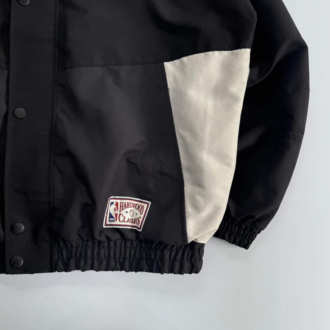 NBA 엔비에이 백 포인트 프린팅 블랙 바람막이 상품이미지5