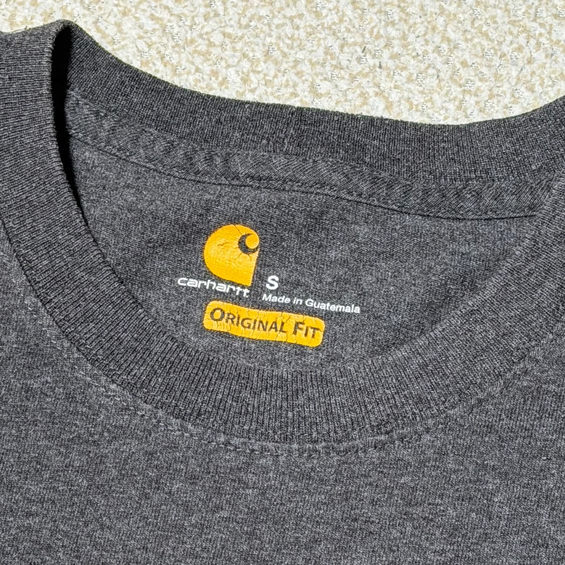 칼하트 S 포켓 로고 반팔티 상품이미지6
