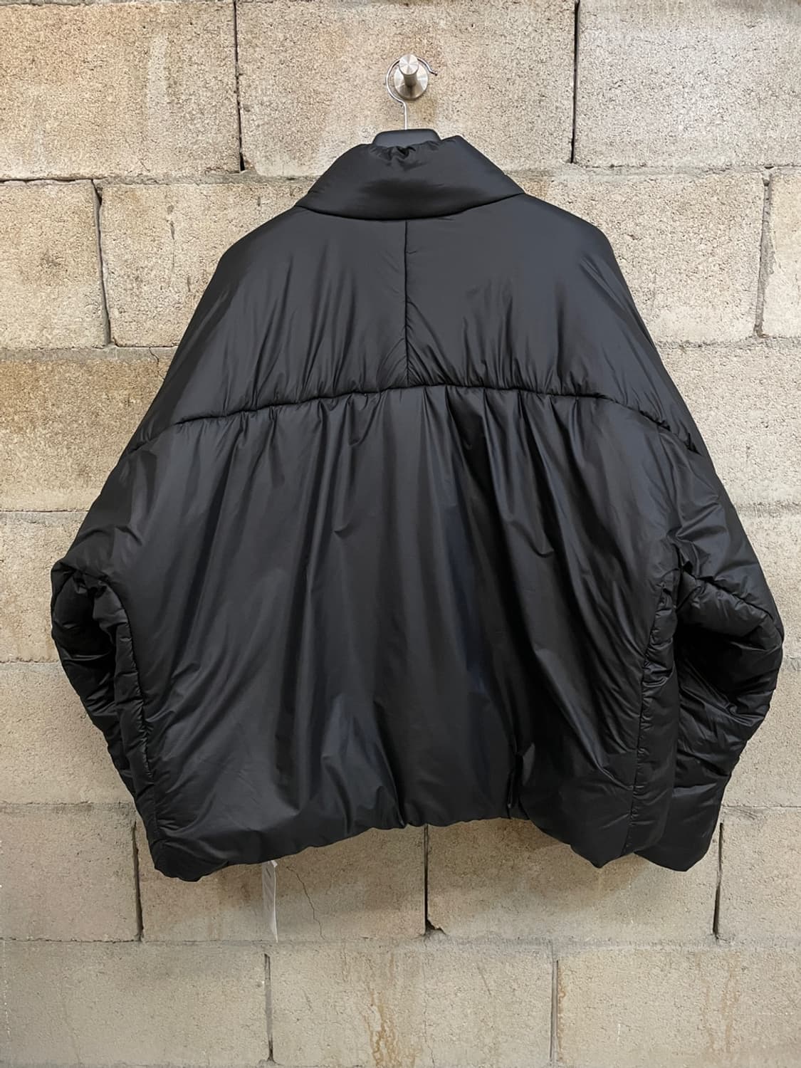 이지 갭 발렌시아가 라운드 패딩 자켓 상품이미지4