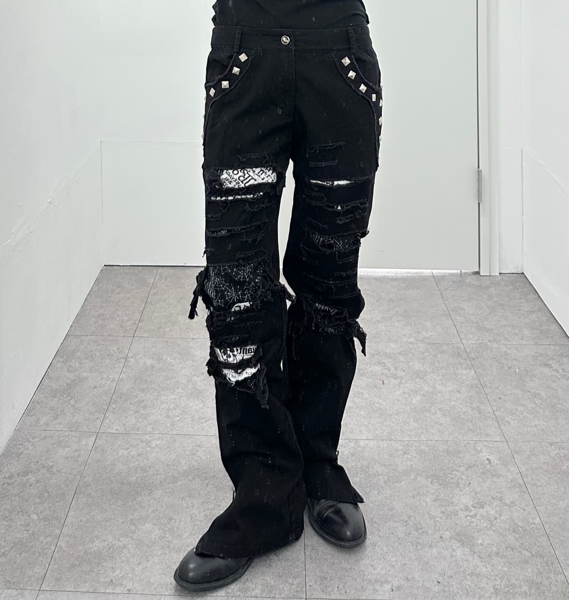 GLP Studded Distressed Punk Pants 상품이미지2