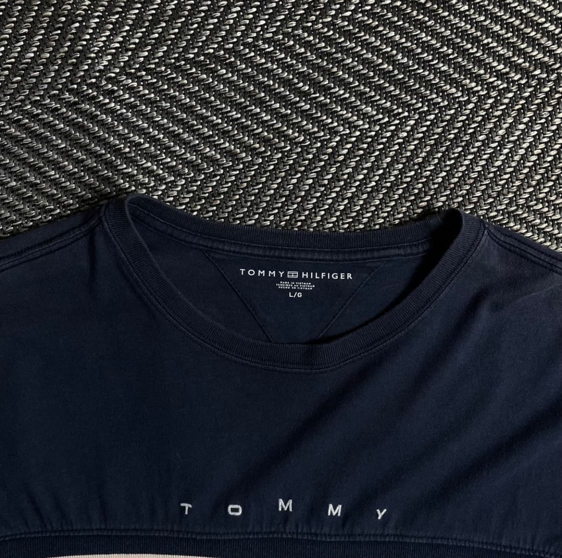 타미힐피거 빅로고 디테일 반팔 티셔츠o 2923 상품이미지3