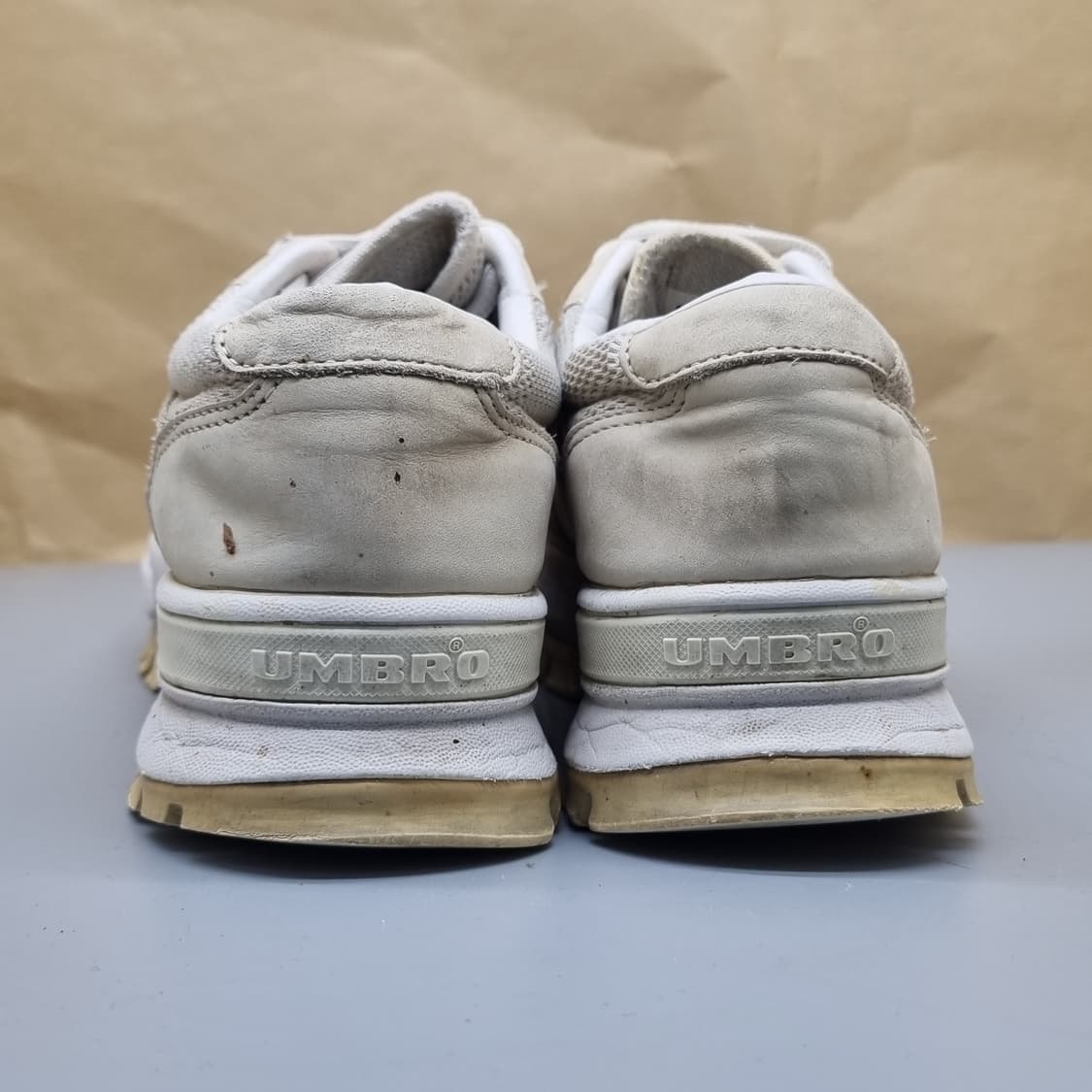 엄브로 버키 여성운동화230 상품이미지4