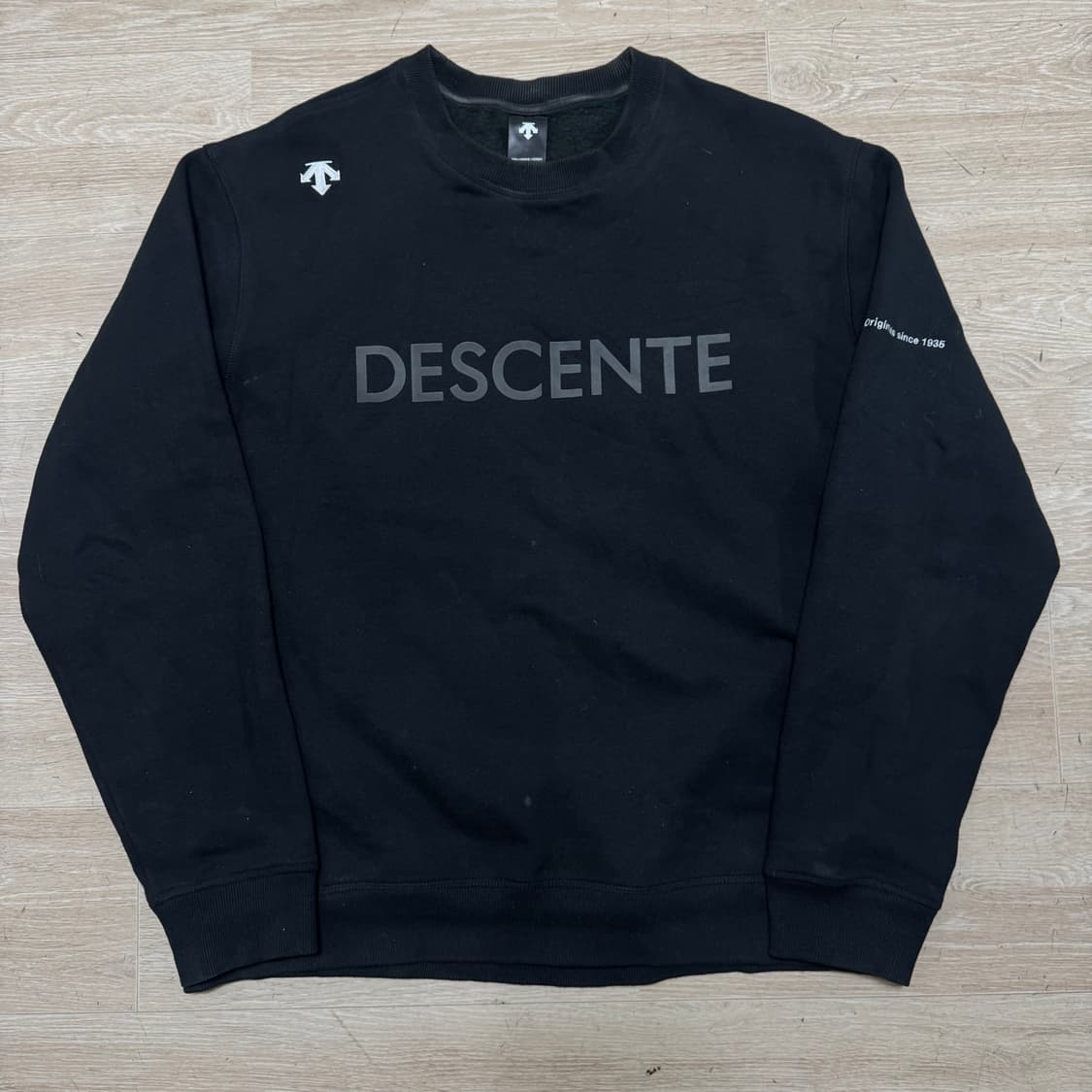 데상트 기모 맨투맨 상품이미지1