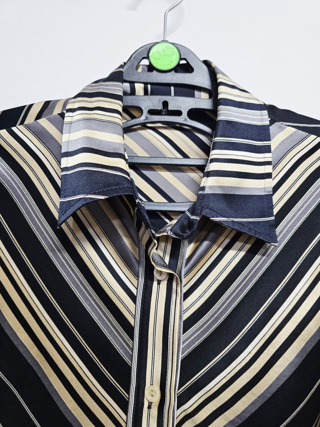 모조에스핀 줄무늬 패턴 실크 블라우스 상품이미지2