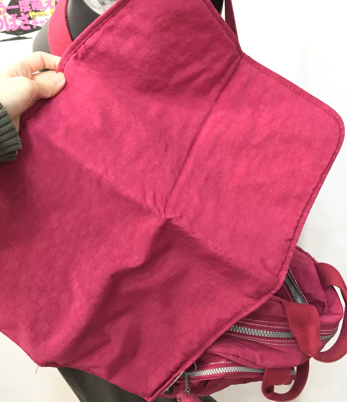 키플링 포켓 보부상 핫핑크 크로스백 상품이미지5