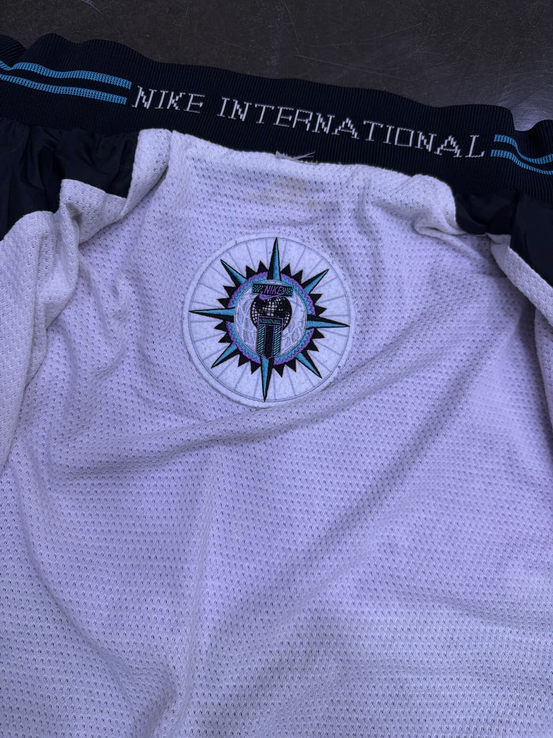 나이키 올드스쿨 인터네셔널 배색 바람막이 점퍼 L 상품이미지9