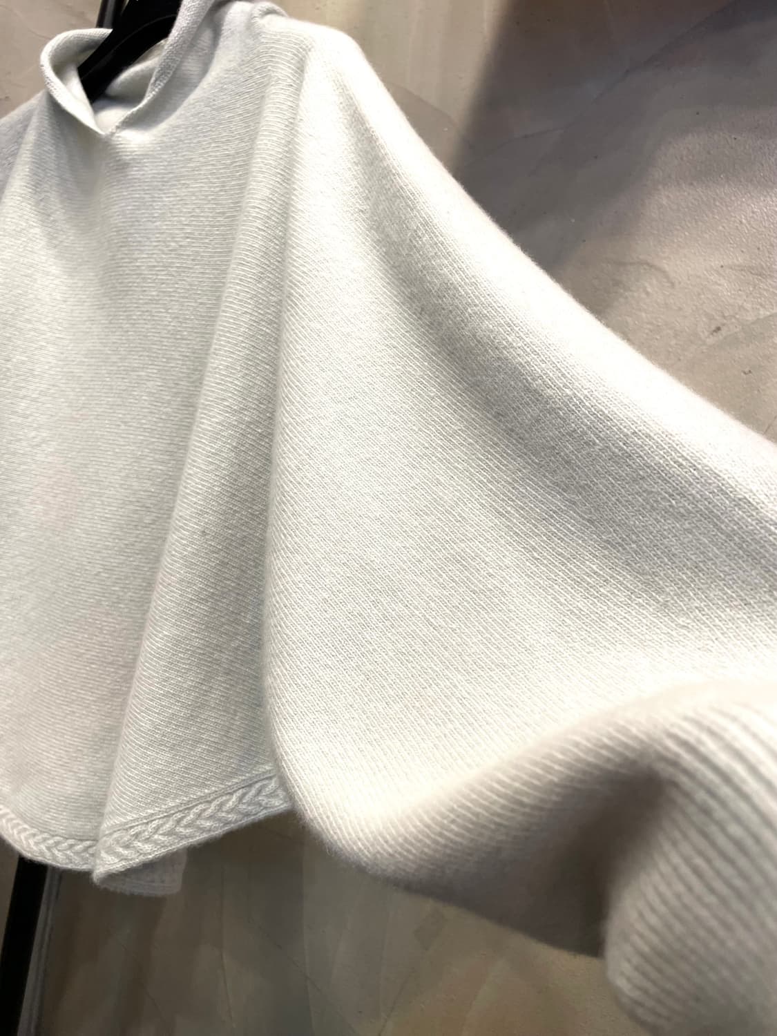 캐시미어 100% 숄 크롭 후드 상품이미지2