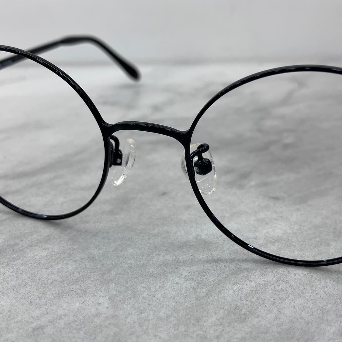 C48 PBL 블랙 라운드 역산각 메탈테 안경(Kids) 상품이미지5