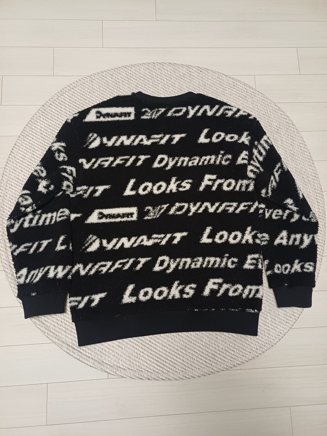 [L/100] 다이나핏 레터링 보아 플리스 맨투맨 (기모안감) 상품이미지6