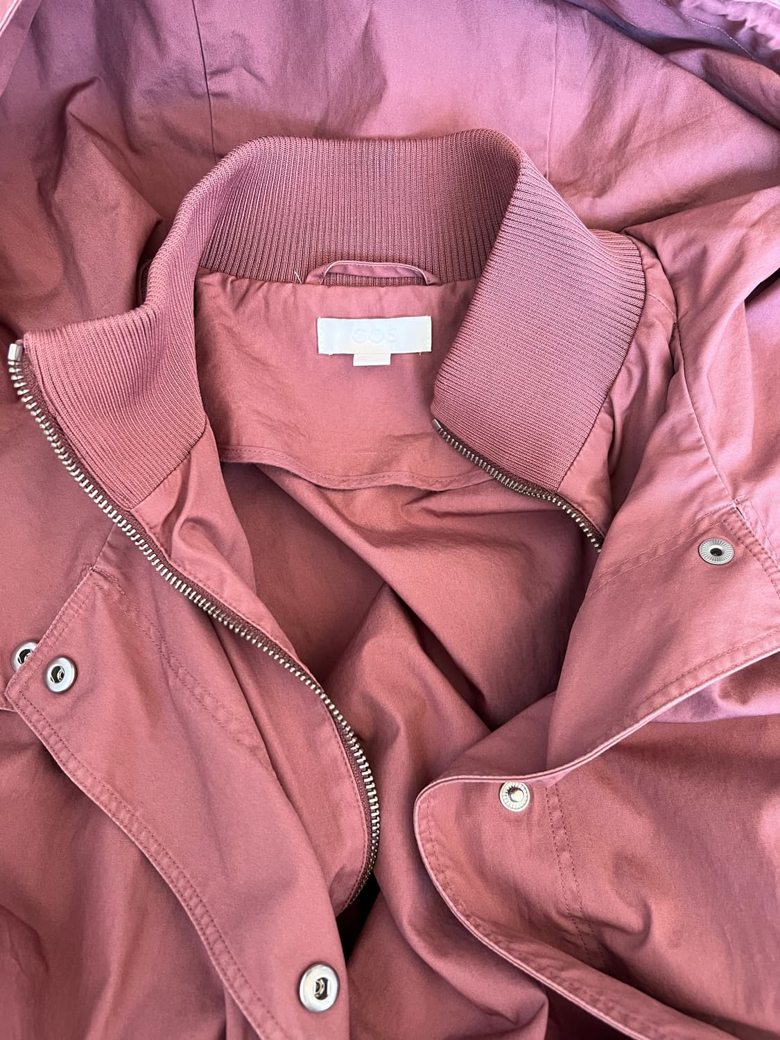 코스 COS 여성 더스티핑크 사파리후드점퍼 바람막이점퍼 상품이미지5