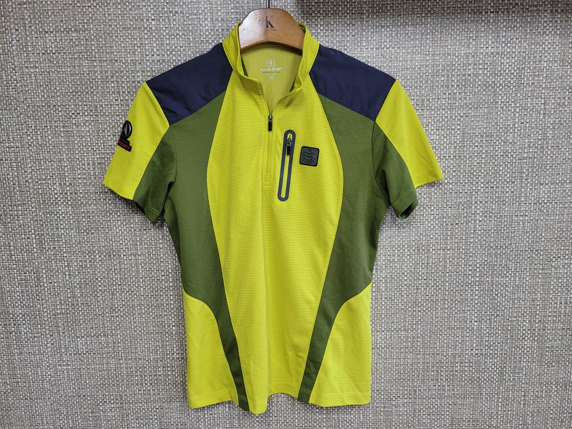 95사이즈 코오롱 반팔 집업티 등산 아웃도어 기능성 상품이미지1